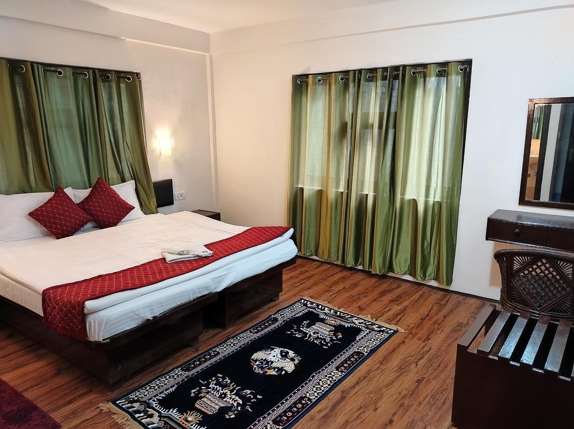 Bamboo Grove Hotel กังต็อก ภายนอก รูปภาพ